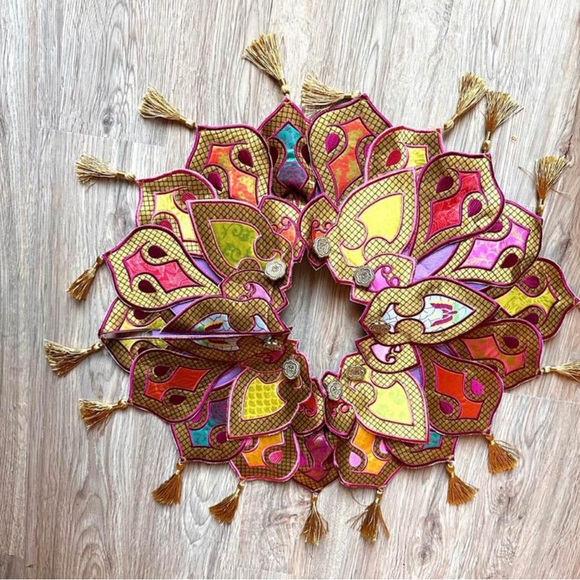 Disney Deluxe Alice Through The Looking Glass Movie Disney Costume - Picture 6 of 9